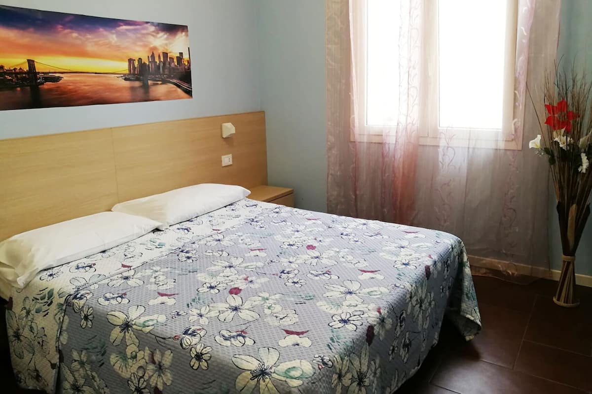Comfort Apartment, 2 Bedrooms, Patio, Ground Floor | 1 bedroom, premium bedding, soundproofing, free WiFi