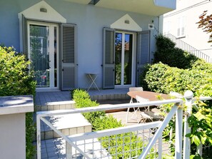 Comfort Apartment, 2 Bedrooms, Patio, Ground Floor | Terrace/patio