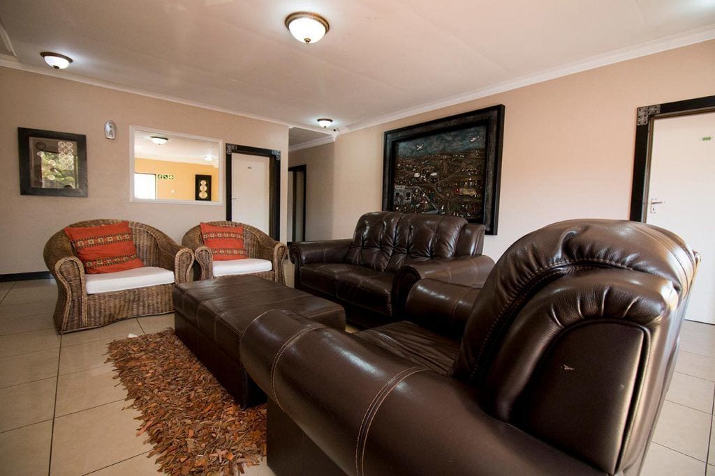 Executive Suite | Living area | Flat-screen TV
