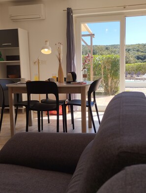 Hus – design, 3 soverom | Oppholdsområde | Flatskjerm-TV