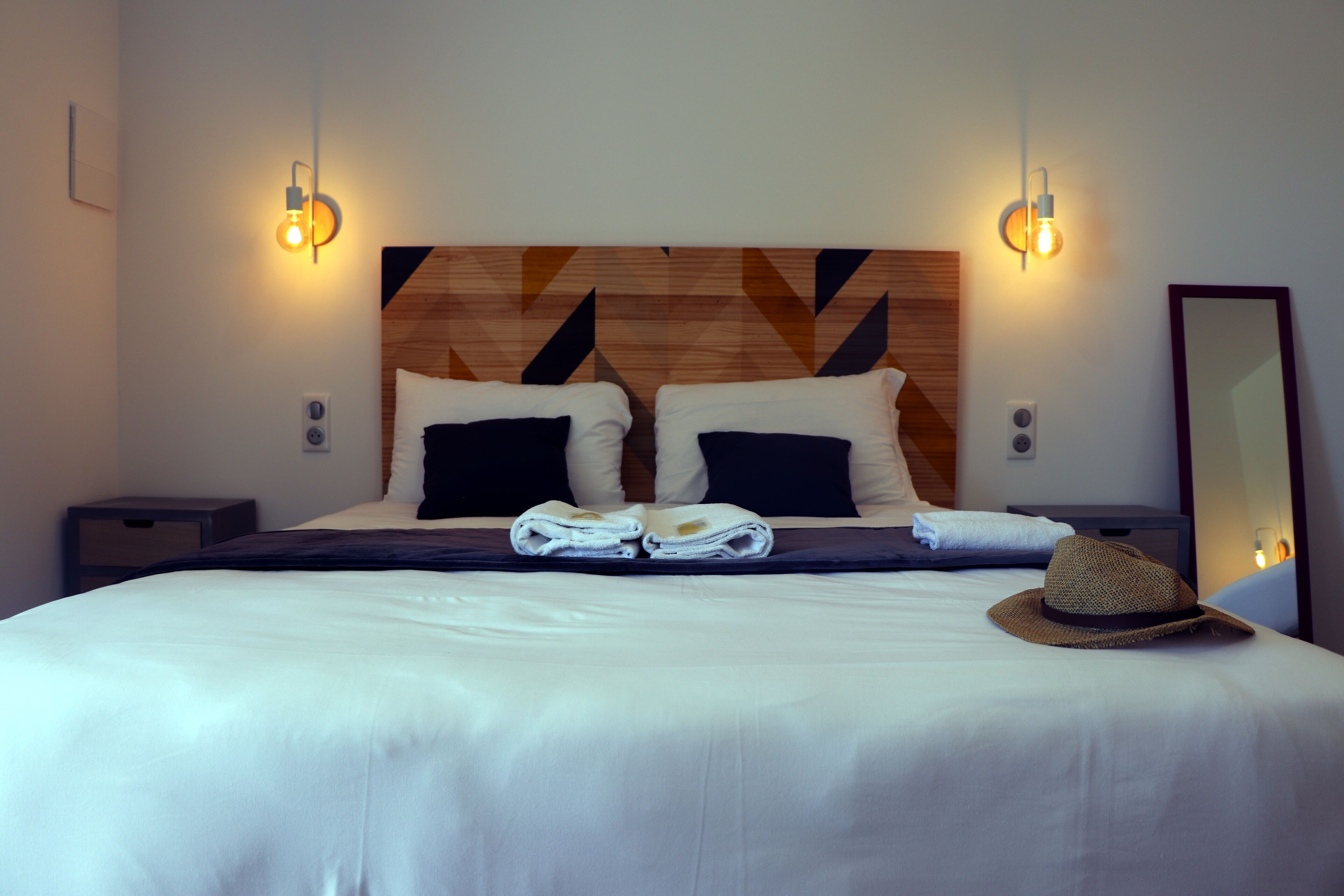 family room, multiple beds | 3 bedrooms, desk, soundproofing, iron/ironing board