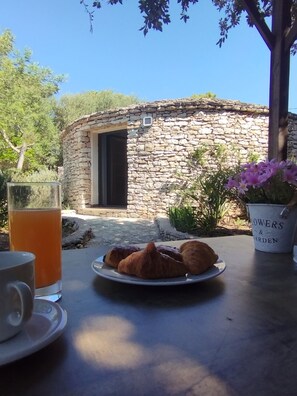 Suite, 1 Bedroom | Terrace/patio - Hôtel Padolo (Bonifacio)