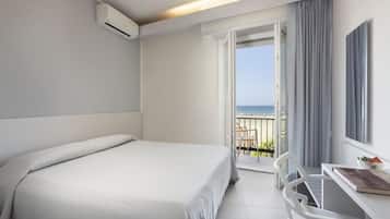 Superior Double or Twin Room | Minibar, in-room safe, desk, free WiFi