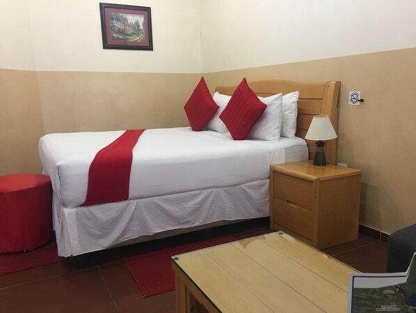 Desk, free WiFi - Airport Hotel Maun (Maun)