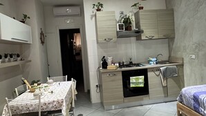 Apartment | Living area | Flat-screen TV, DVD player