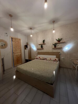 Lejlighed - 1 soveværelse | 1 soveværelse, minibar, pengeskab på værelset, strygejern/strygebræt