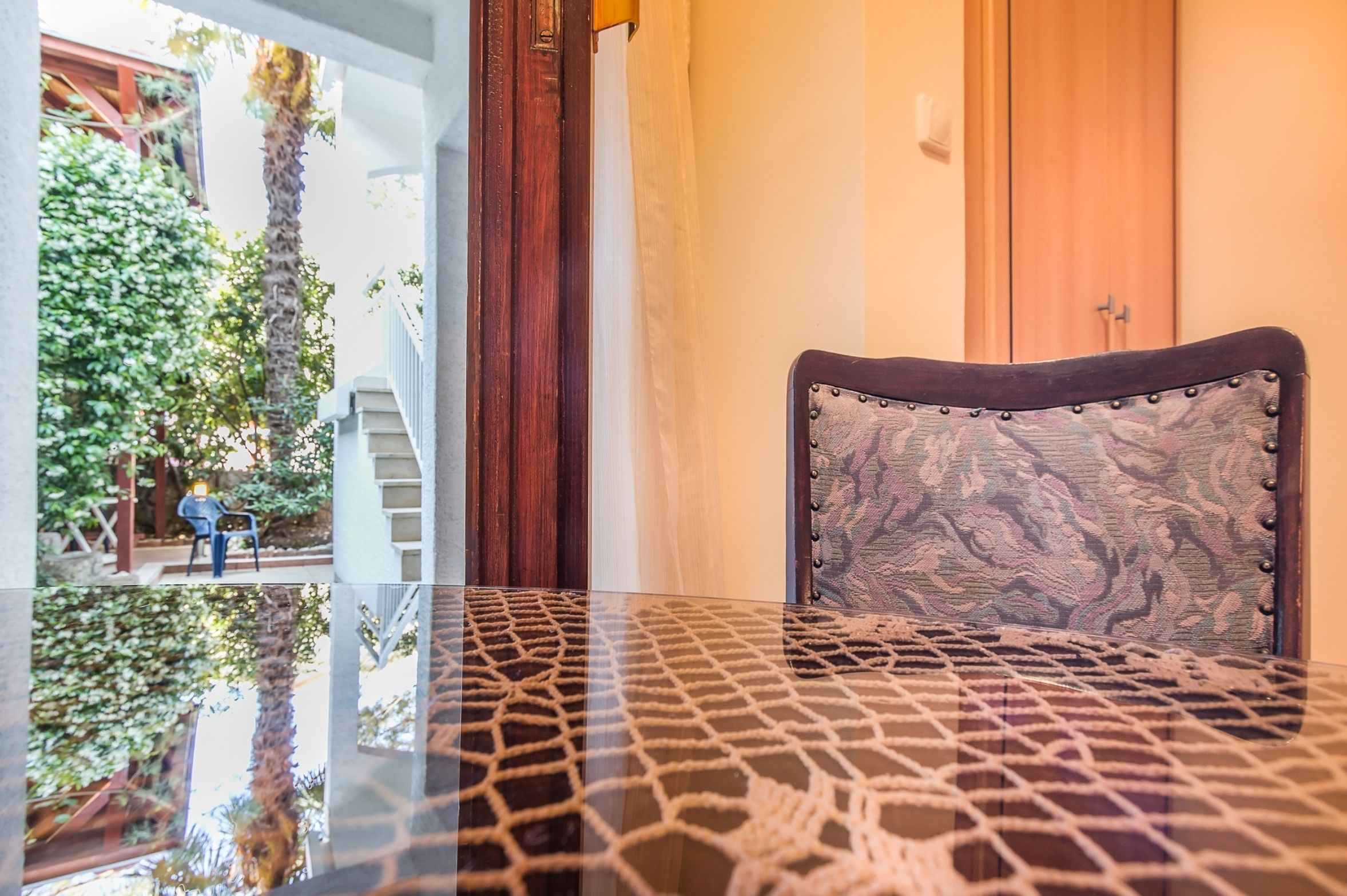 superior apartment, 1 bedroom, 2 bathrooms, sea view | in-room dining