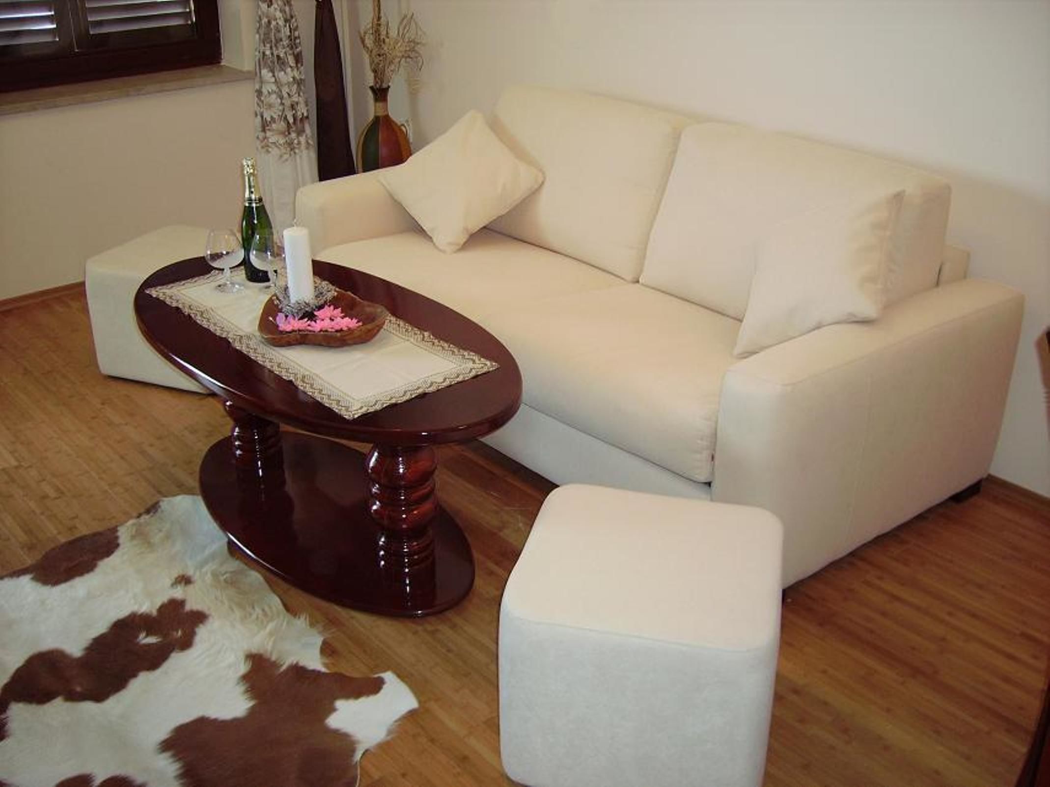 deluxe apartment, 2 bedrooms, 2 bathrooms, sea view | living area | lcd tv