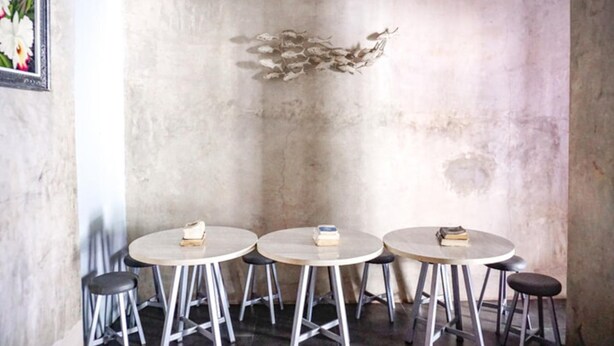 Dining - RedDoorz near Lippo Mall 2 (Kuta)