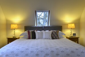 Deluxe-værelse med dobbeltseng eller 2 enkeltsenge (Room 2) | 2 soveværelser, individuelt design, individuel indretning