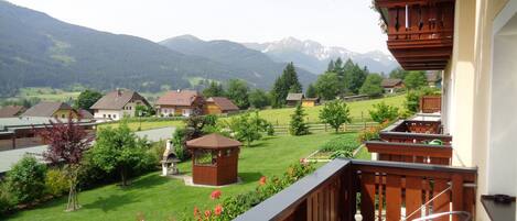 Family Condo, 2 Bedrooms, Non Smoking, Mountain View (+ 55,00 EUR cleaning fee) | Mountain view
