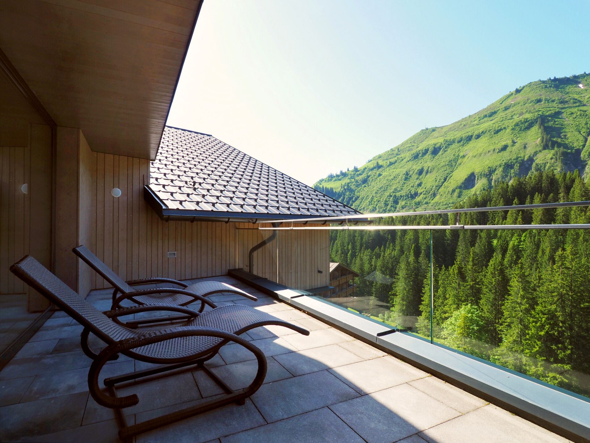 ลานระเบียง/นอกชาน