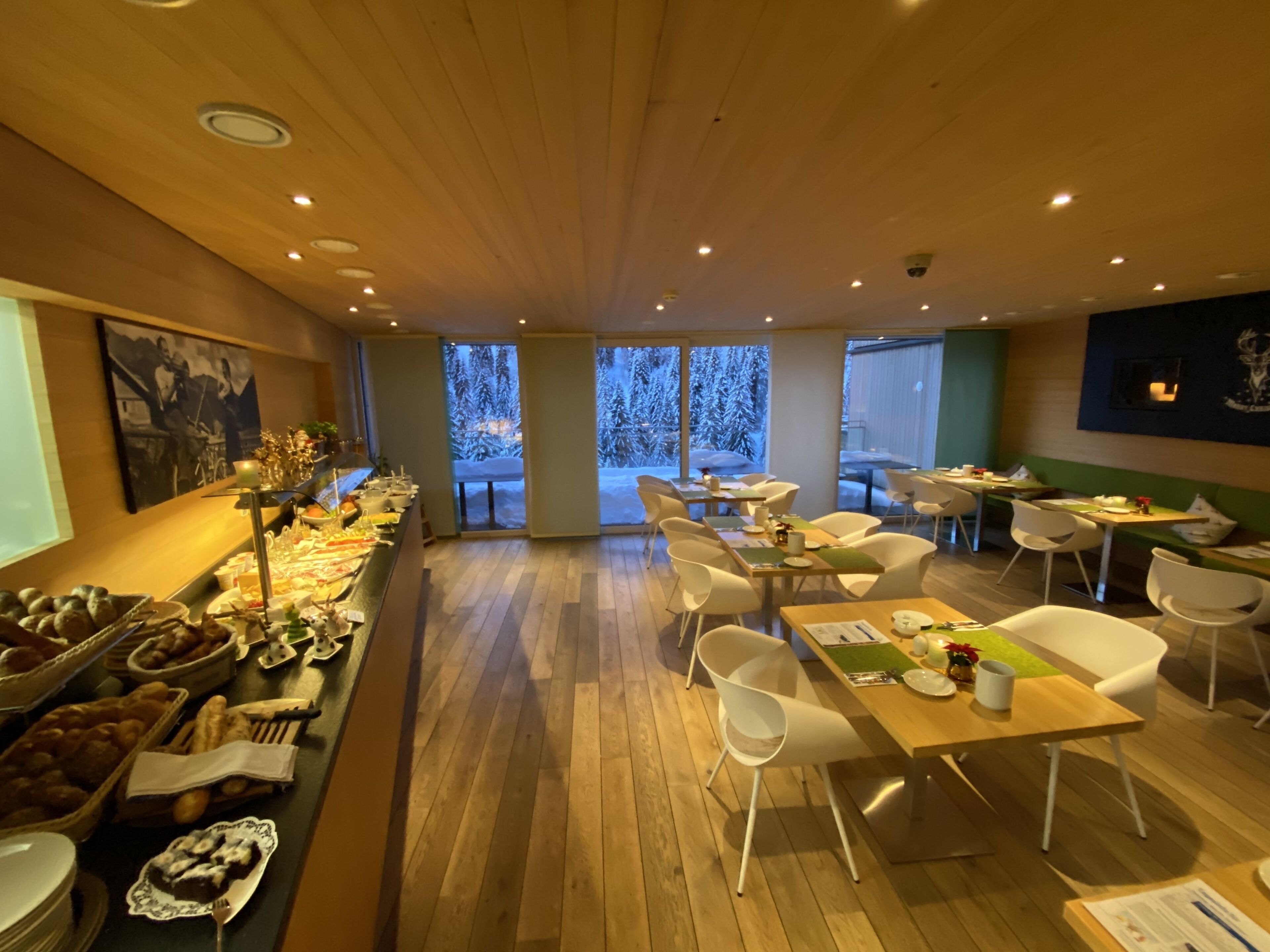 daily buffet breakfast (eur 24 per person)