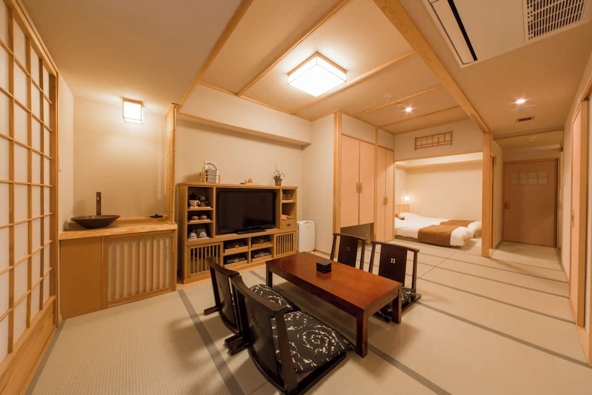 Quadruple Room | Down comforters, in-room safe, free WiFi