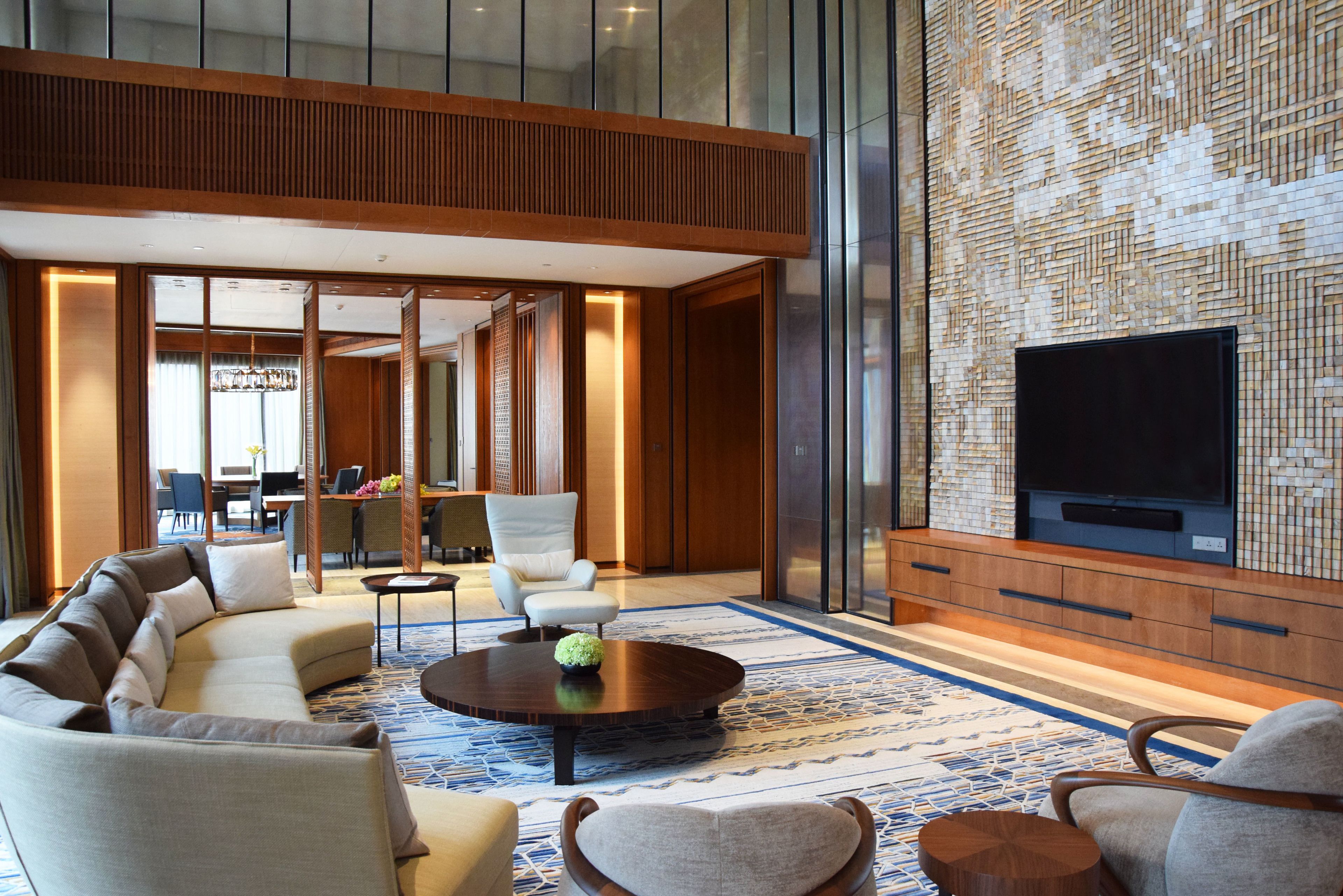 suite (chairman) | living area | 48-inch flat-screen tv with satellite channels, tv, dvd player