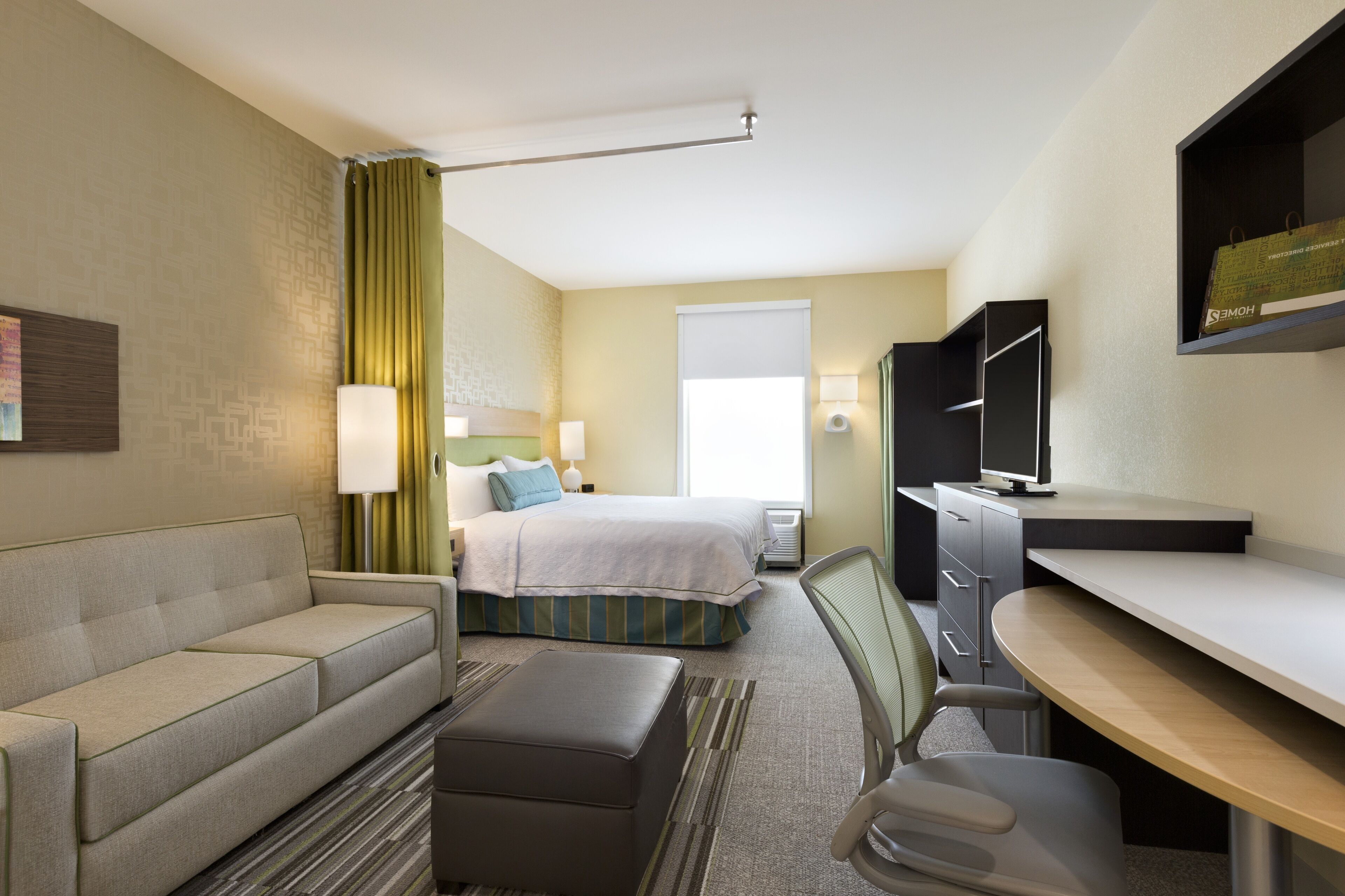 10 bedrooms, in-room safe, desk, laptop workspace