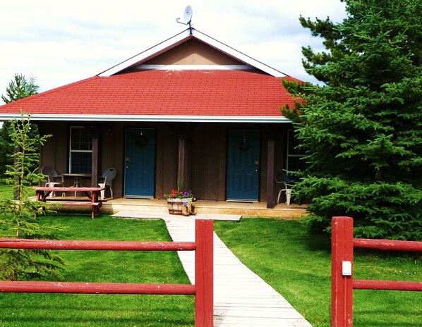 Unclassified image, 1 of 18, button - Grandview Stage Country Resort (Rocky Mountain House)