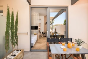 Porch - Sea & City Apartments (Chania)
