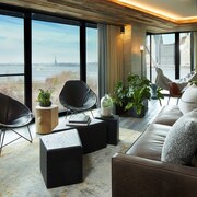 1 Hotel Brooklyn Bridge