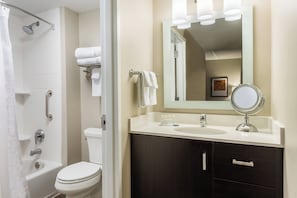 2 Bedroom Suite | Bathroom | Free toiletries, hair dryer, towels - TownePlace Suites Latham Albany Airport (Latham)