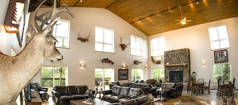 Alaska's Gold Creek Lodge