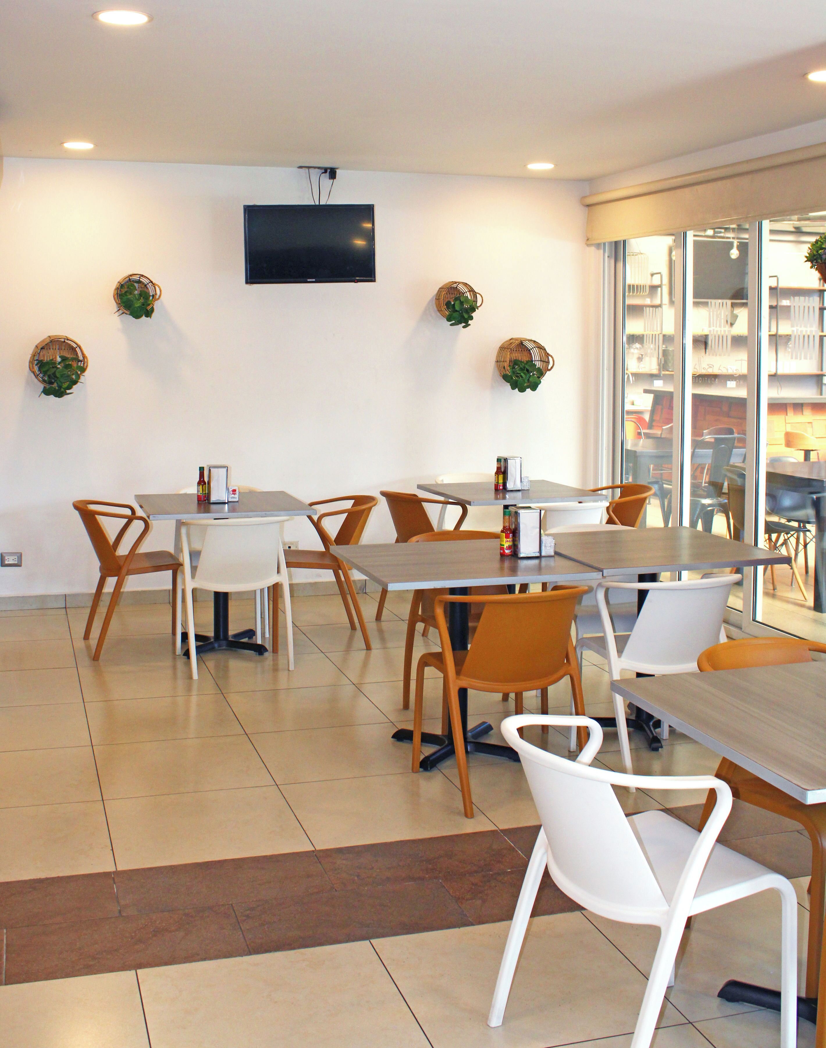 Petit déjeuner préparé à la commande compris tous les jours