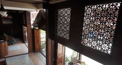 Wongsaisiri Srichiangkhan Hotel