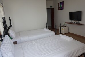 Deluxe Riverview | Skrivbord, extrasängar och gratis wi-fi