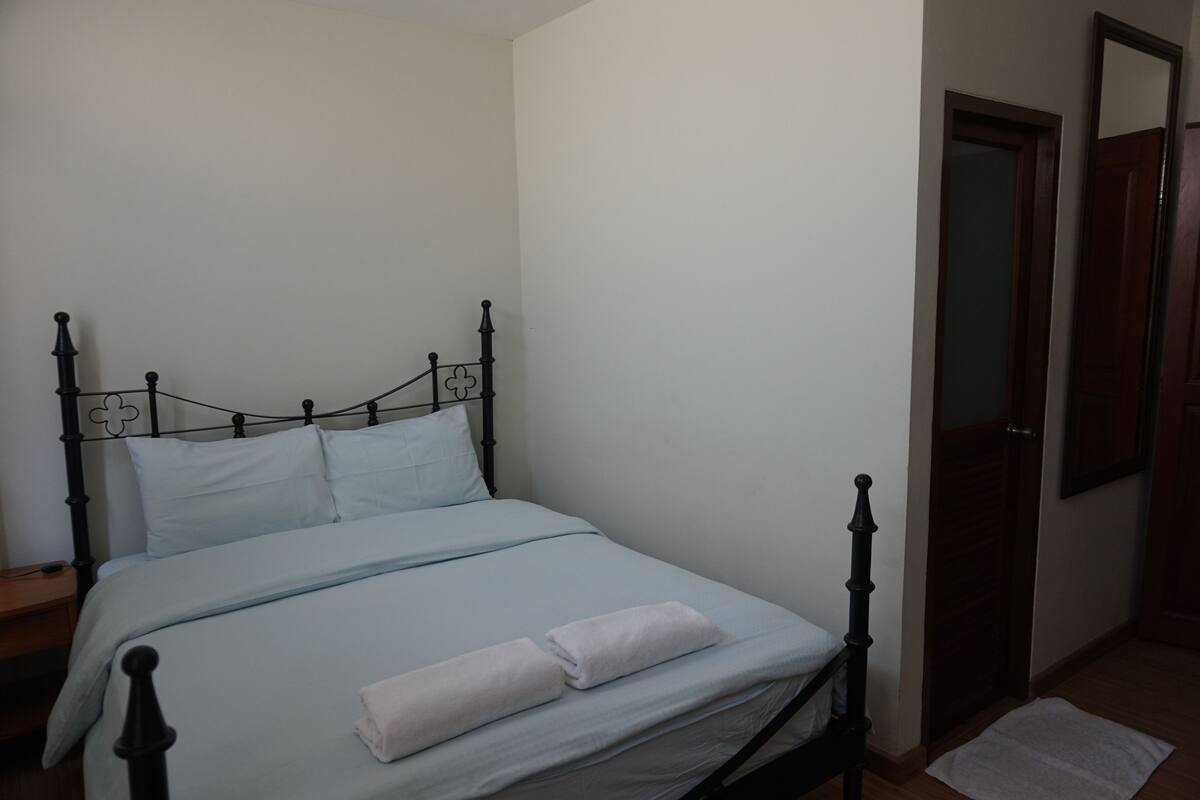 Deluxe Riverview | Escritorio, camas extra y wifi gratis