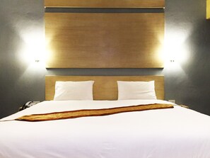 VIP Double Room | Minibar, camas supletorias, wifi gratis
