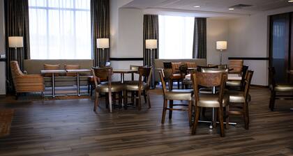 Hampton Inn & Suites by Hilton Truro