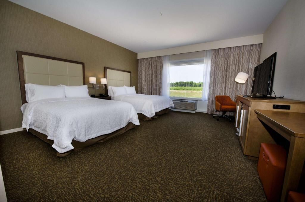 In-room safe, free WiFi, bed sheets