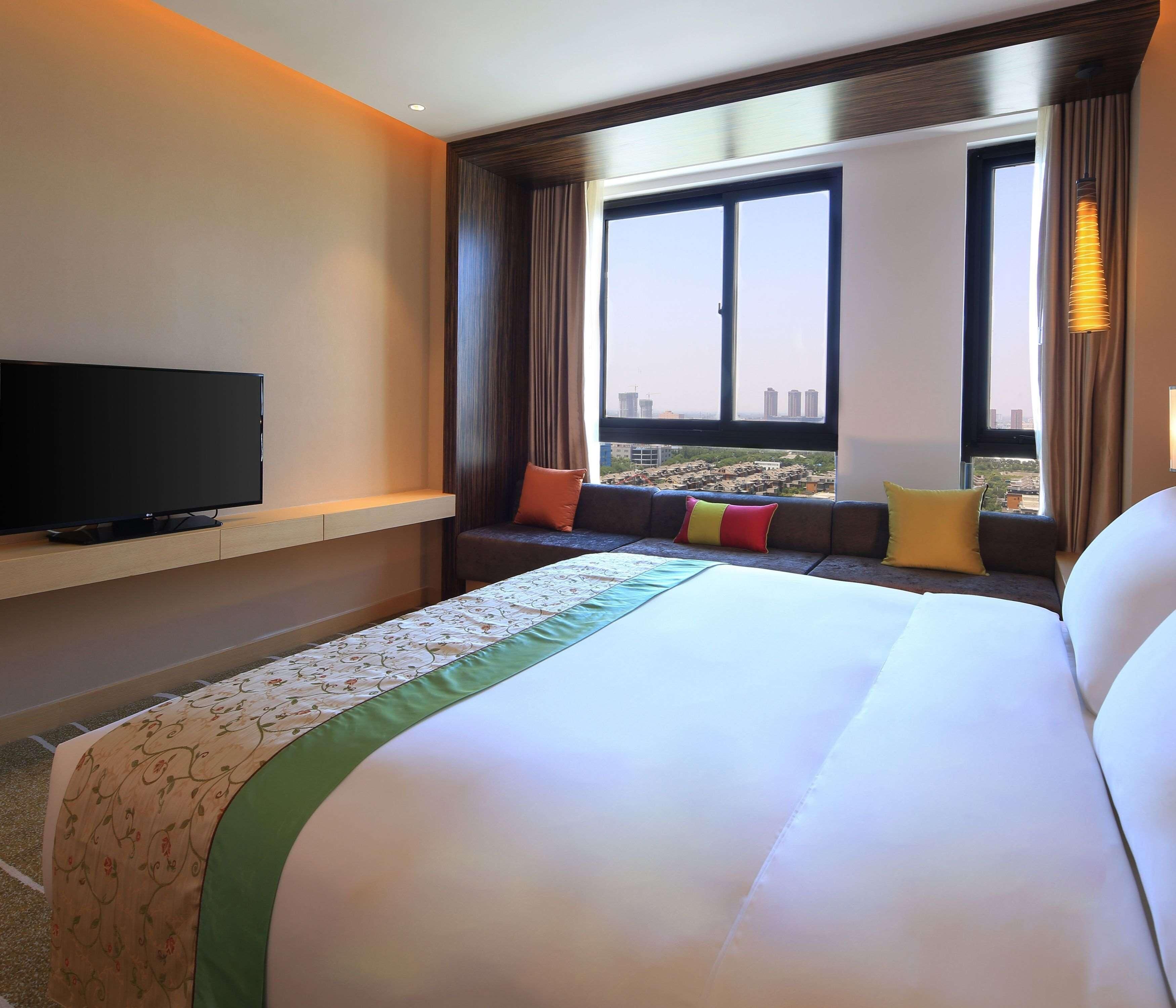 Minibar, in-room safe, blackout drapes, soundproofing