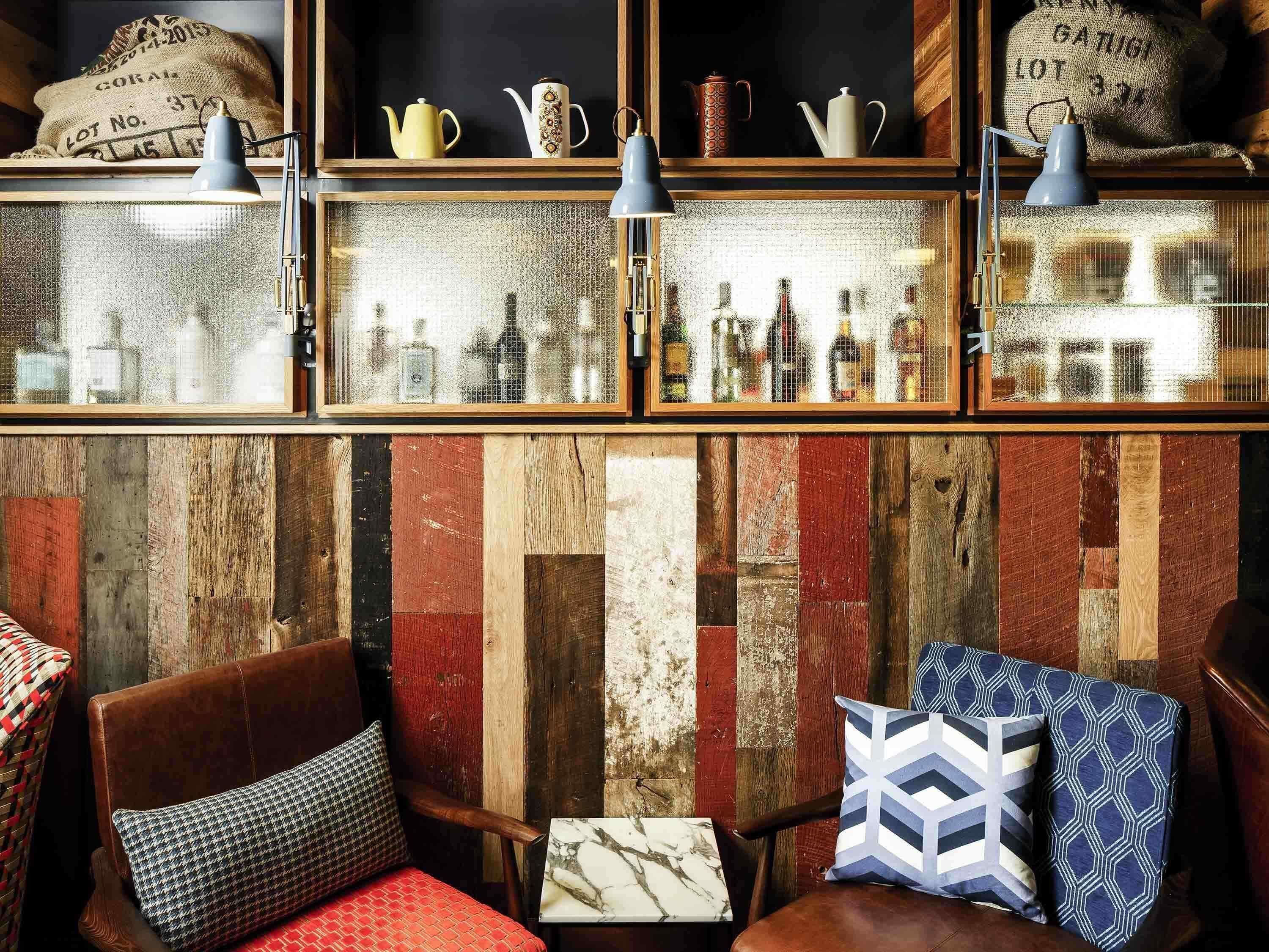 Rom, 1 dobbeltseng (SweetRroom by Ibis) | Allergitestet sengetøy, skrivebord, blendingsgardiner og lydisolert