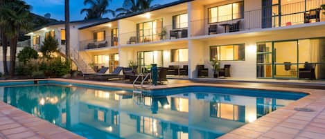 Outdoor pool, sun loungers