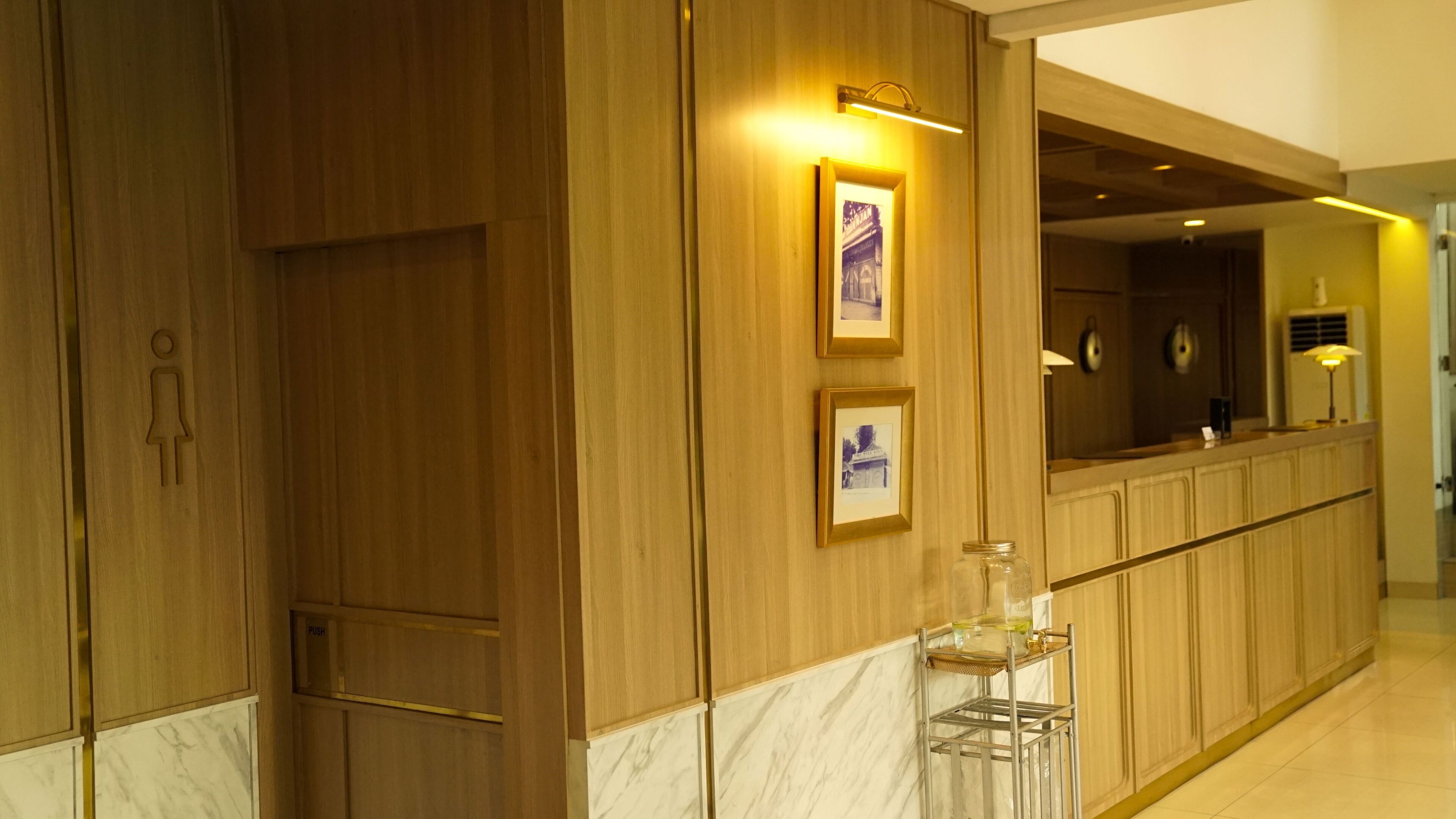 Hall