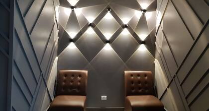 Peninsula International Hotel