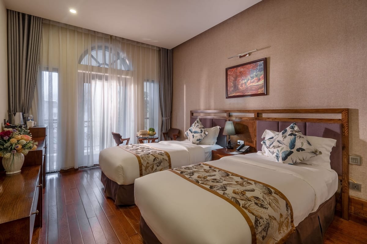 minibar, in-room safe, desk, iron/ironing board