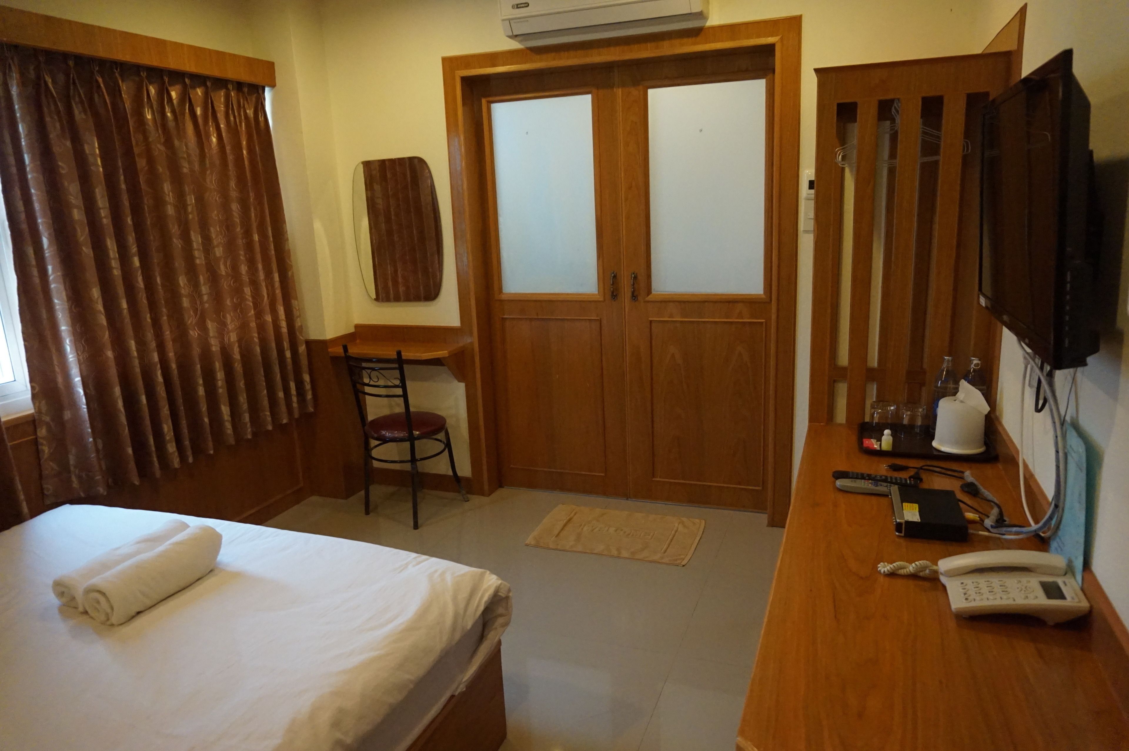 superior double room | desk, free wifi