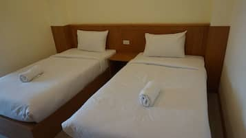 Superior Twin Room | Desk, free WiFi