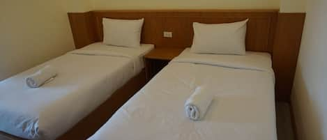 Superior Twin Room | Desk, free WiFi