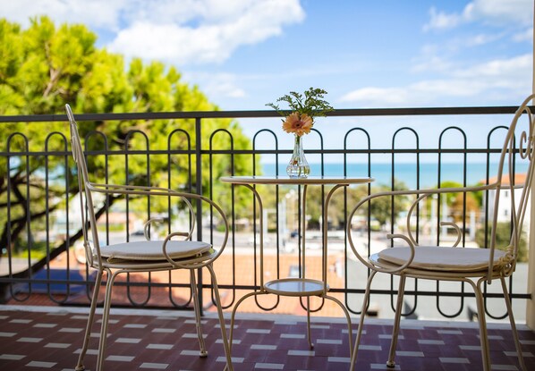 Chambre Deluxe Double ou avec lits jumeaux, vue mer | Vue sur l’eau