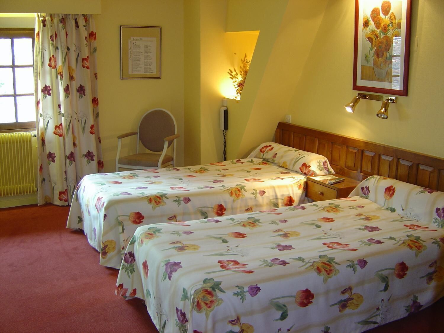 iron/ironing board, cots/infant beds, rollaway beds, free wifi