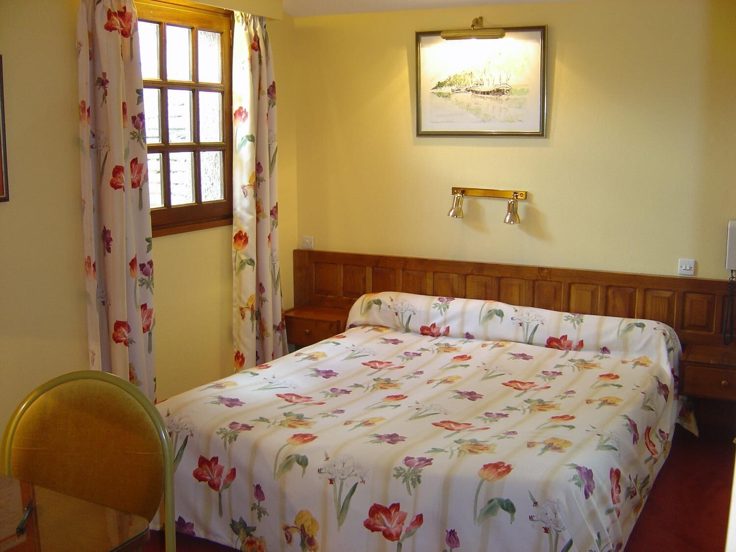 iron/ironing board, cots/infant beds, rollaway beds, free wifi