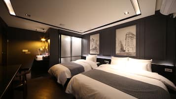 ๋๋ญ์ค ํธ์๋ฃธ | ๊ณ ๊ธ ์นจ๊ตฌ, ์ค๋ฆฌ/๊ฑฐ์ํธ ์ด๋ถ, ๋ฌด๋ฃ WiFi, ์นจ๋ ์ํธ