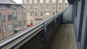 Unclassified image, 2 of 19, button - Guild House Apartments (Swindon)