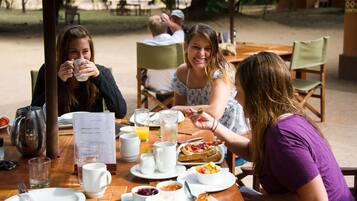 Daily English breakfast for a fee