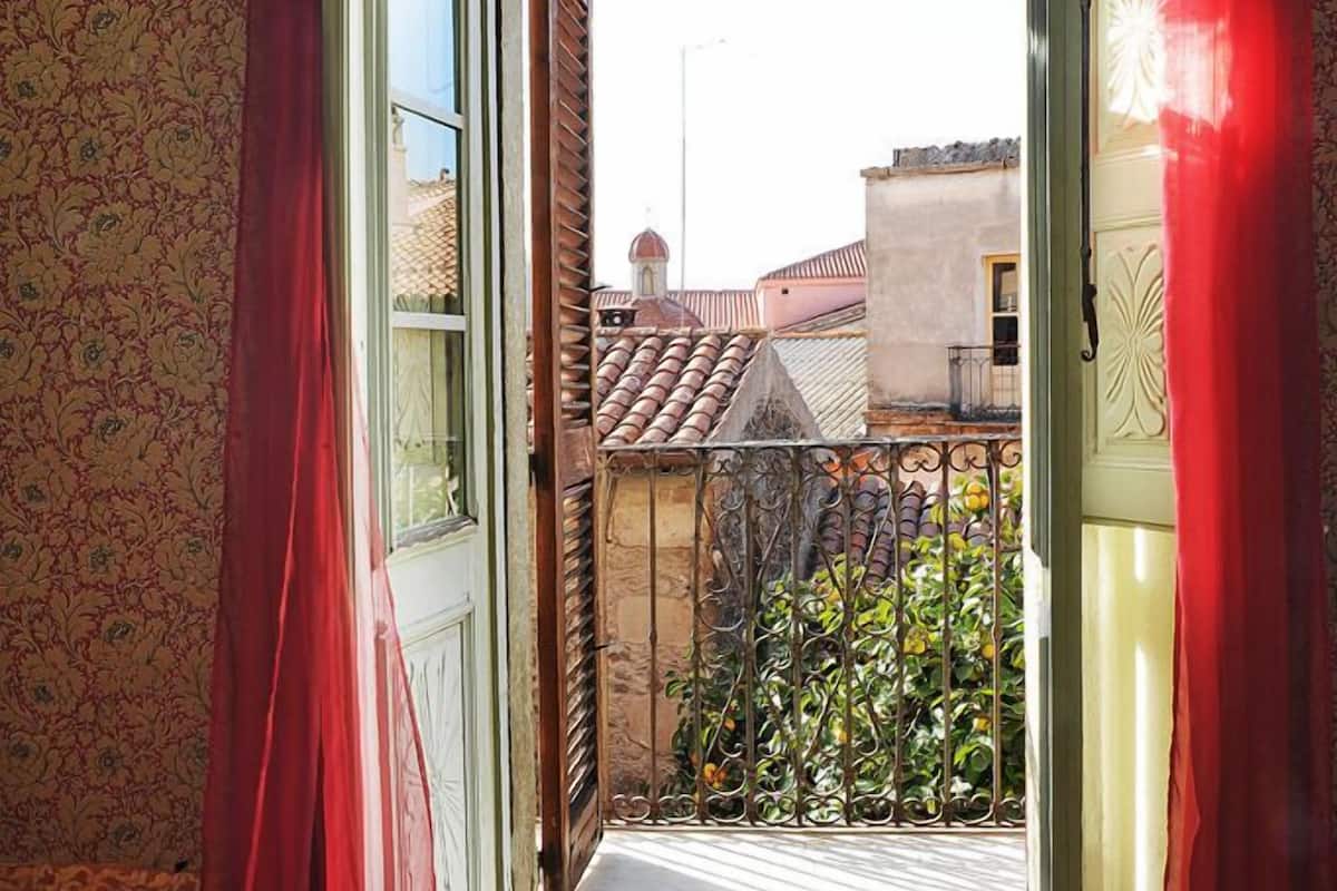 triple room | view from room