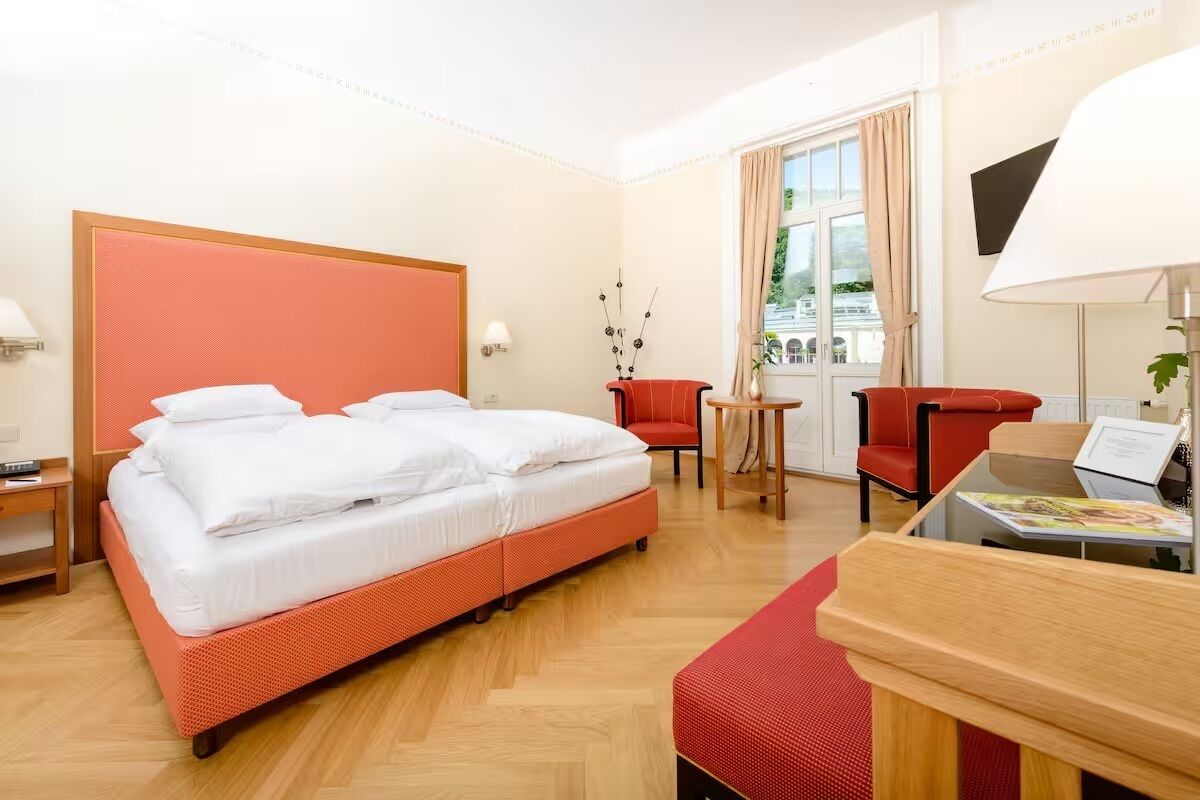 Comfort Double Room, Balcony, Park View | Premium bedding, in-room safe, desk, soundproofing