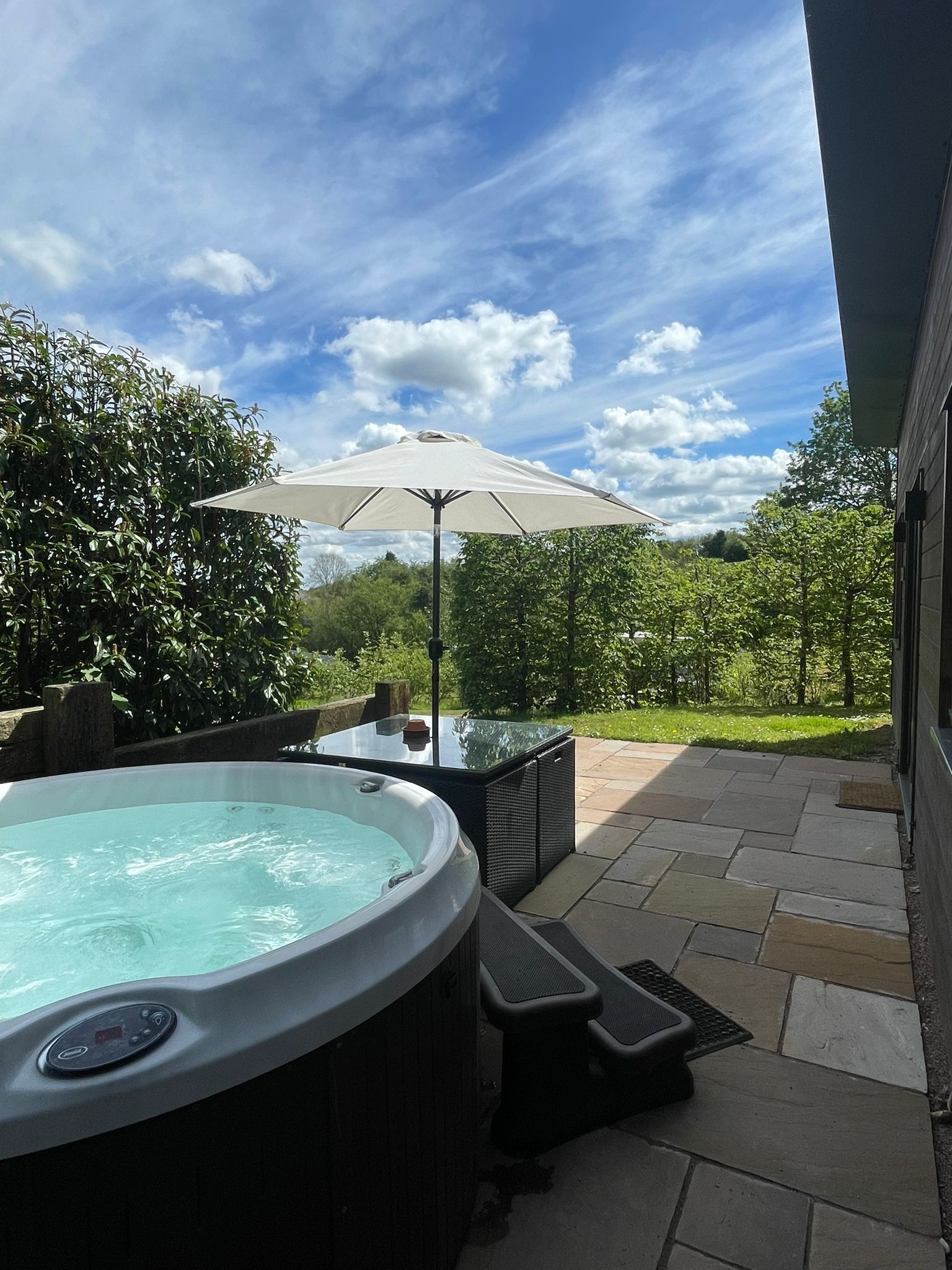 Luxury Cabin, 1 King Bed, Hot Tub | Terrace/patio